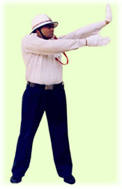 Traffic Police Hand Signals - To manage vehicles on T-Point